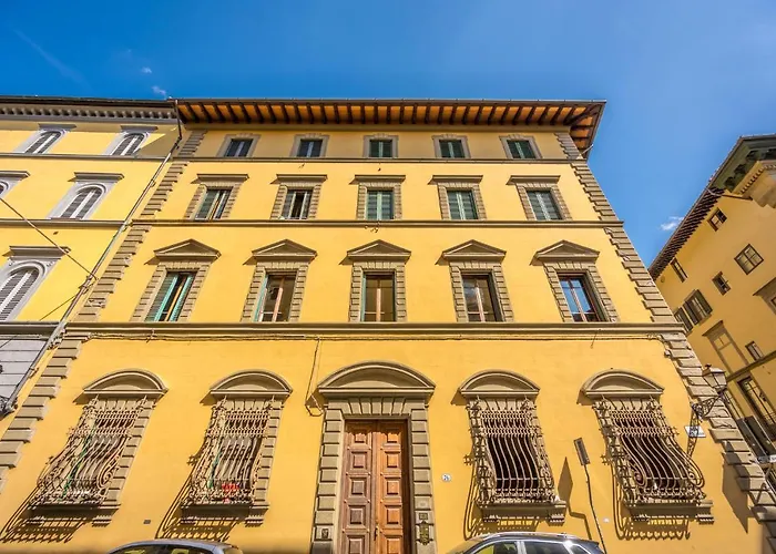 5 min Duomo Magnificent Home